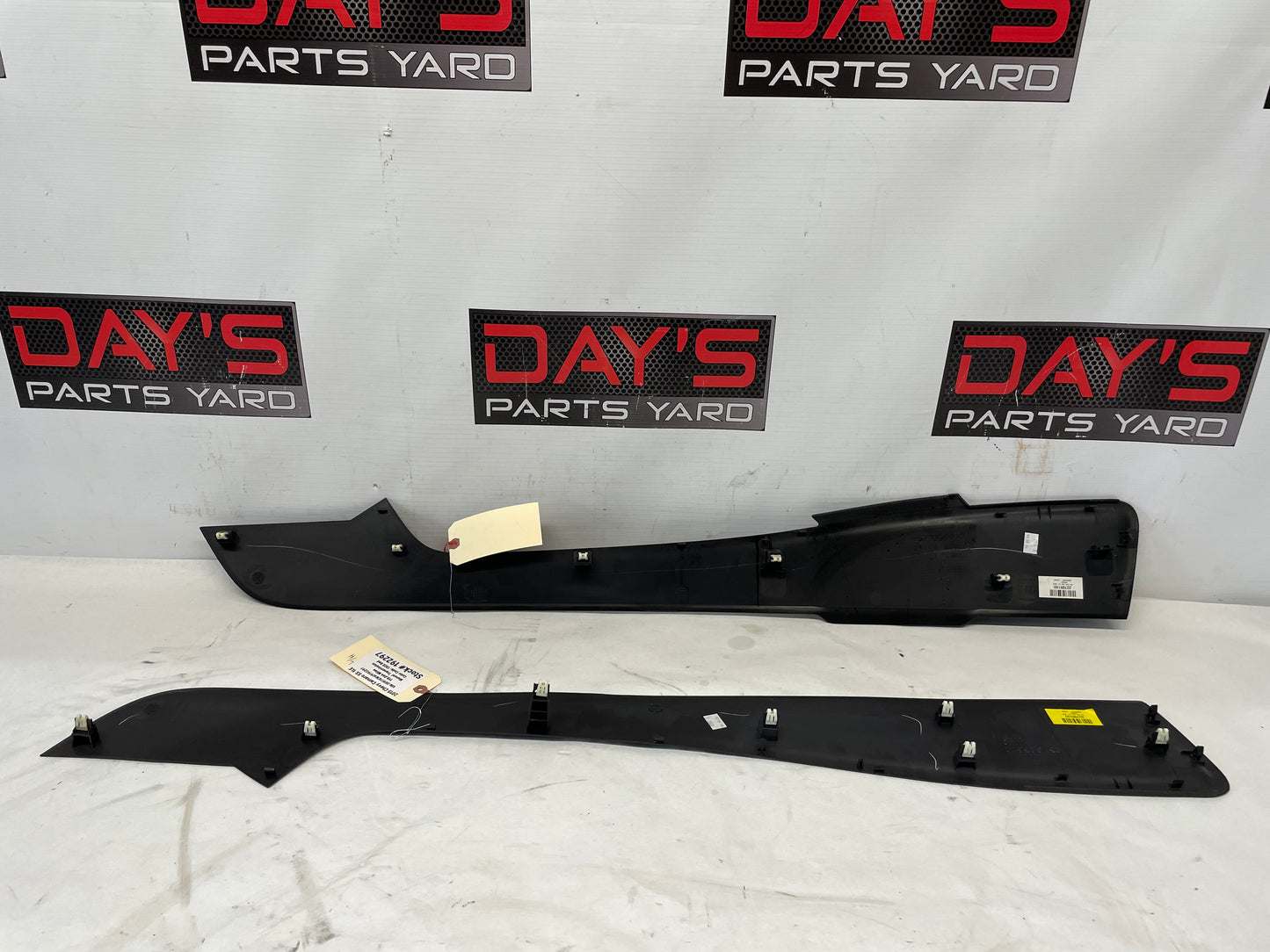 2015 Chevy Camaro SS 1LE RH & LH Center Console Side Extension Trims Panels OEM - Day's Parts Yard