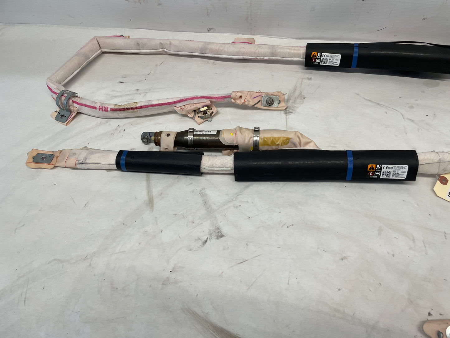 2015 Chevy Camaro SS RH & LH Roof Side Rail Curtain Airbags Air Bags OEM - Day's Parts Yard
