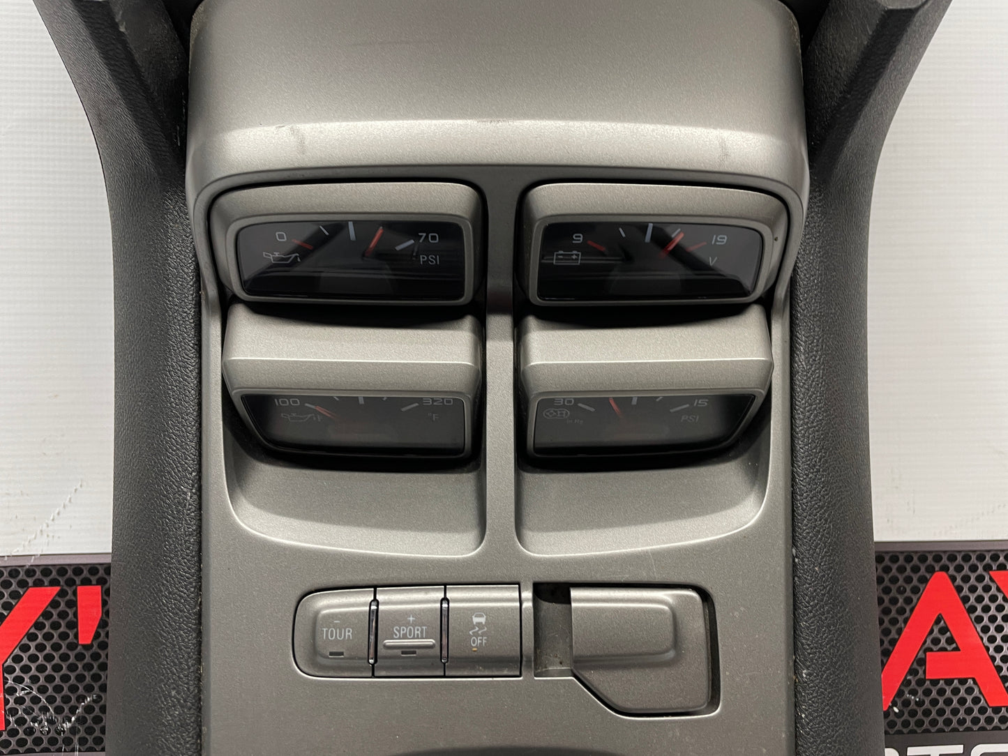 2014 Chevy Camaro ZL1 Complete Manual Trans Center Console w/ Auxiliary Gauges OEM - Day's Parts Yard