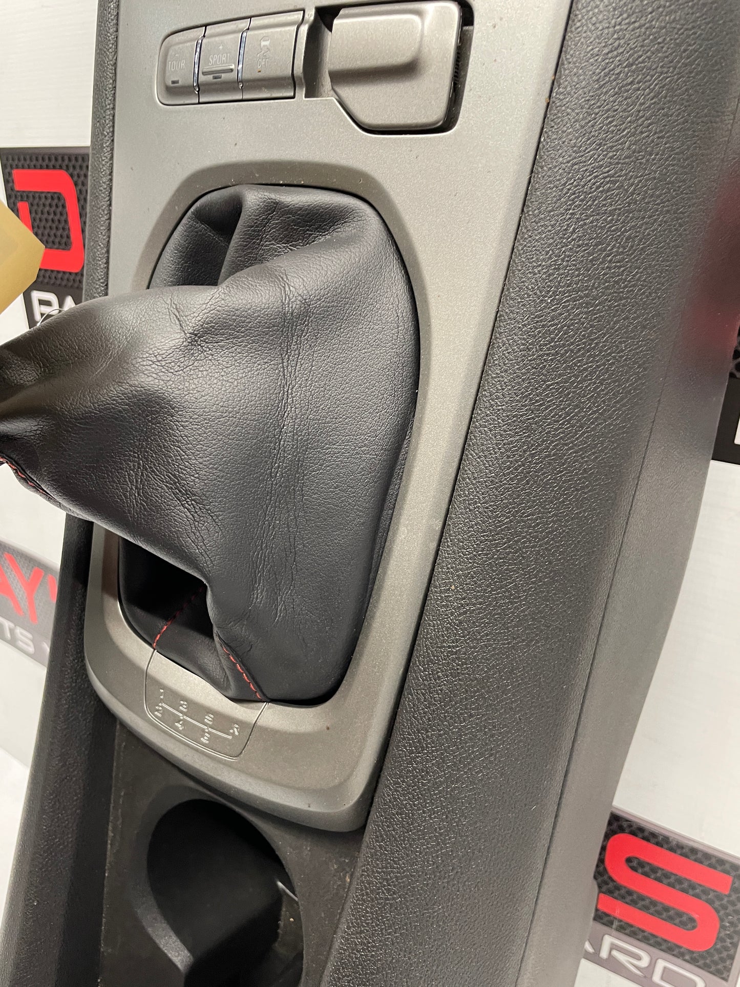 2014 Chevy Camaro ZL1 Complete Manual Trans Center Console w/ Auxiliary Gauges OEM - Day's Parts Yard