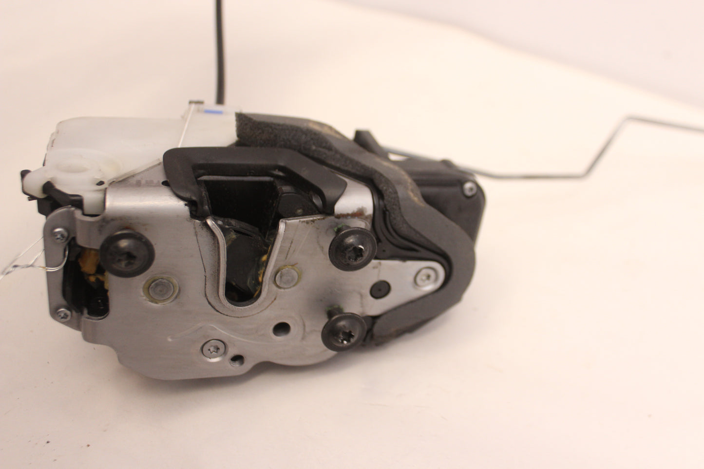 2015 Chevy SS Sedan Front RH Passenger Door Lock Actuator OEM - Day's Parts Yard