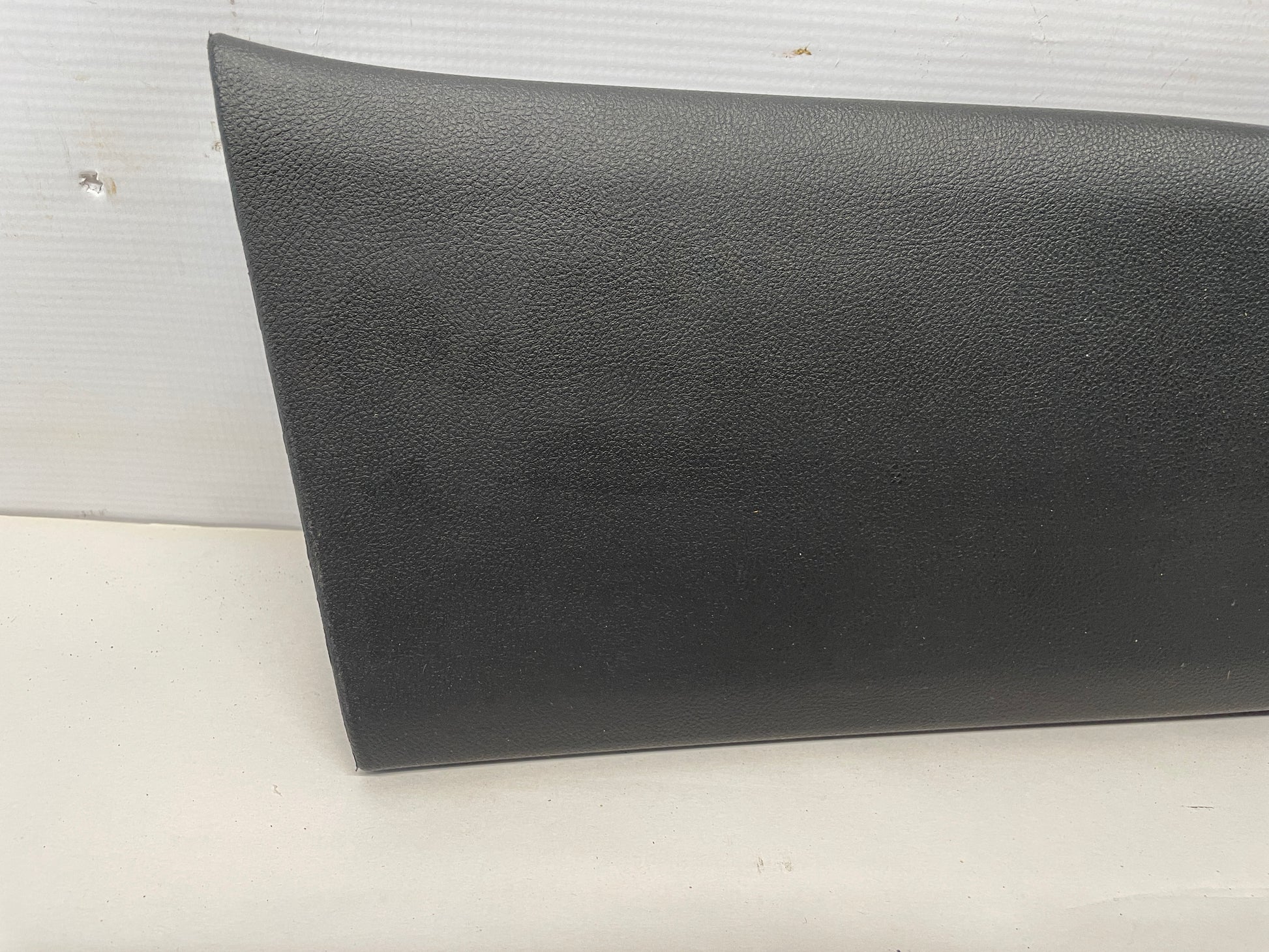 2009 Pontiac G8 GT RH Passenger Lower Interior B Pillar Trim OEM - Day's Parts Yard