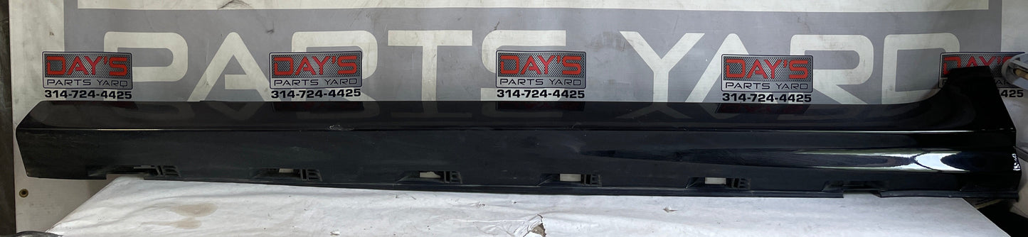 2016 Chevy SS Sedan LH Driver Rocker Molding Trim Panel OEM - Day's Parts Yard
