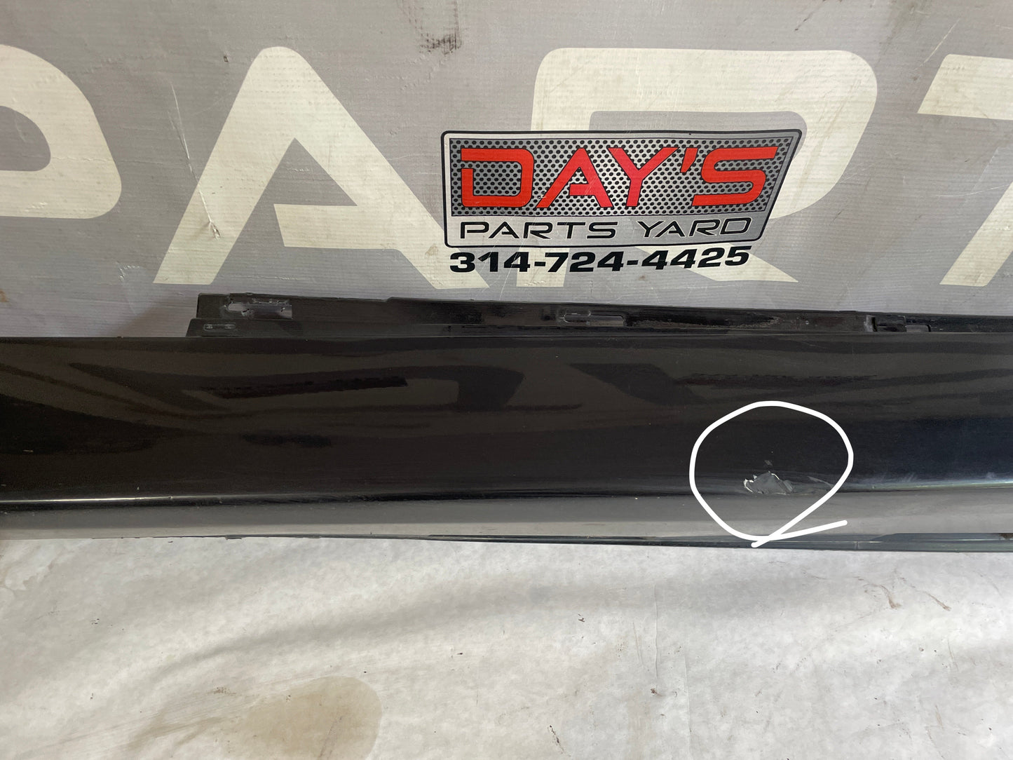 2016 Chevy SS Sedan LH Driver Rocker Molding Trim Panel OEM - Day's Parts Yard