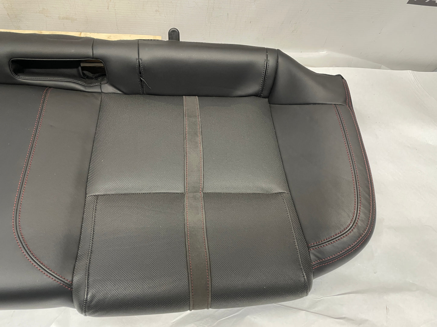 2016 Chevy SS Sedan Seats Fronts and Rears Black Leather Alcantara Suede OEM - Day's Parts Yard