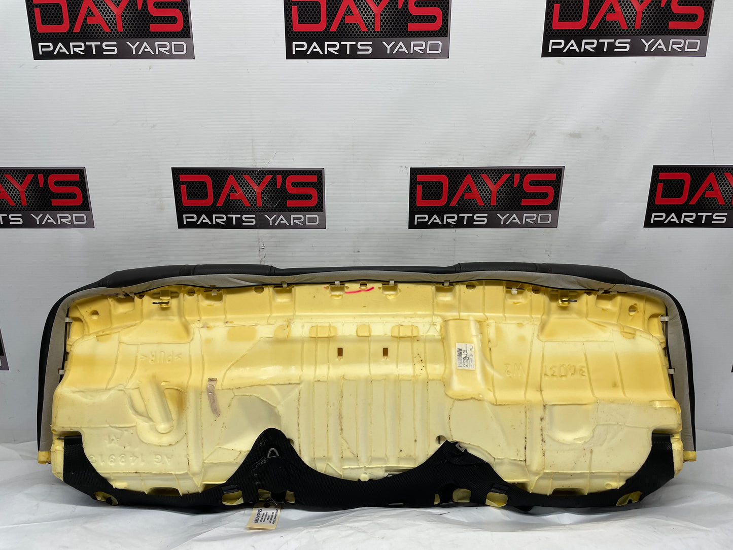 2016 Chevy SS Sedan Seats Fronts and Rears Black Leather Alcantara Suede OEM - Day's Parts Yard