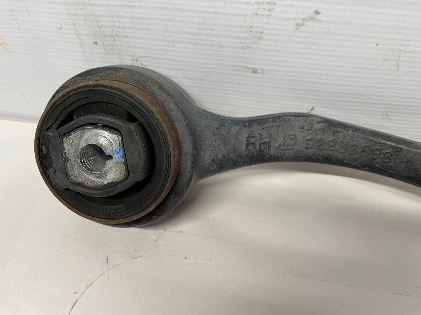 2014 Chevy Camaro ZL1 RH Passenger Front Lower Control Arm OEM - Day's Parts Yard