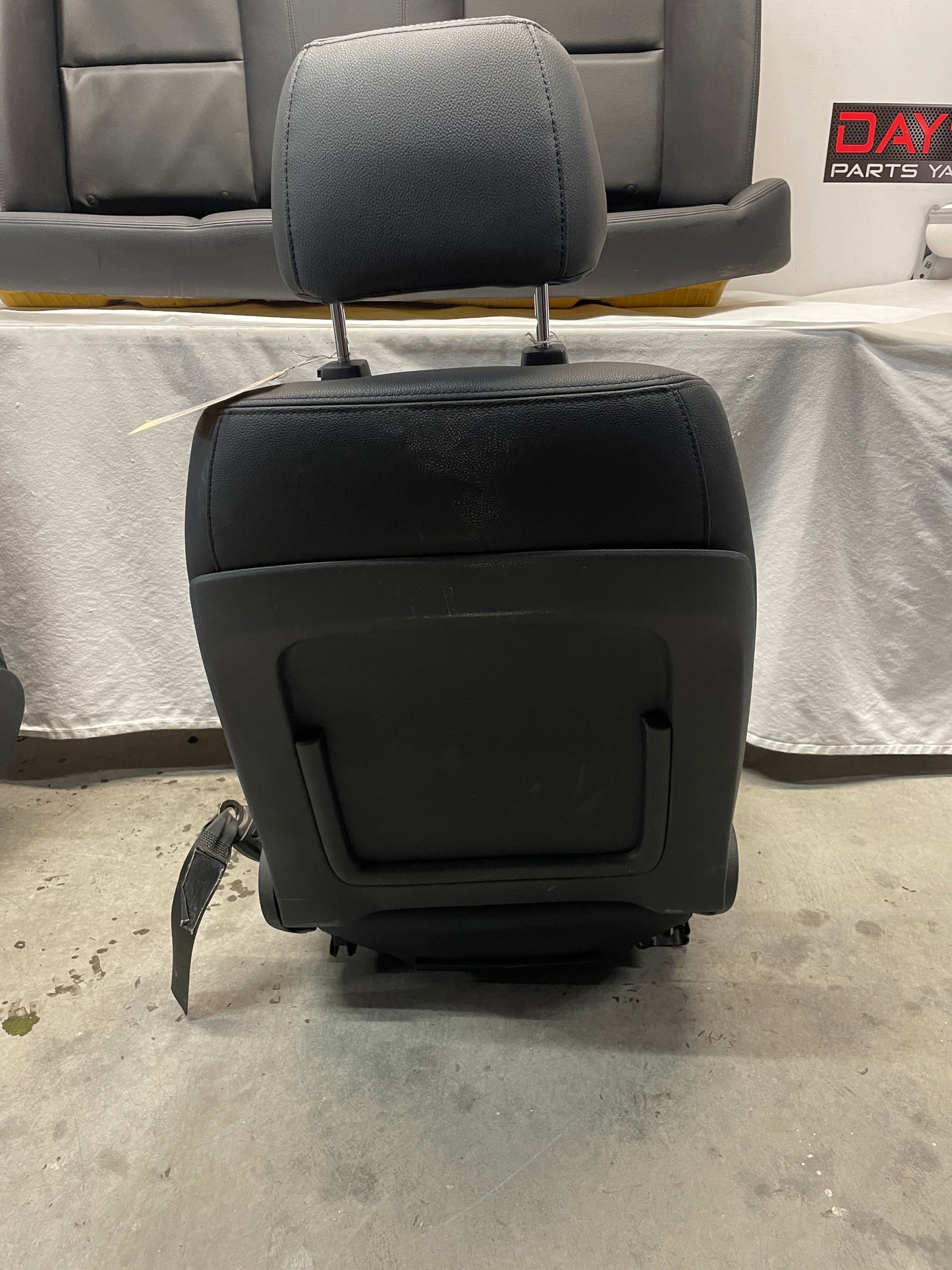 2013 Chevy Caprice Seats Fronts and Rears OEM LOCAL PICK UP - Day's Parts Yard