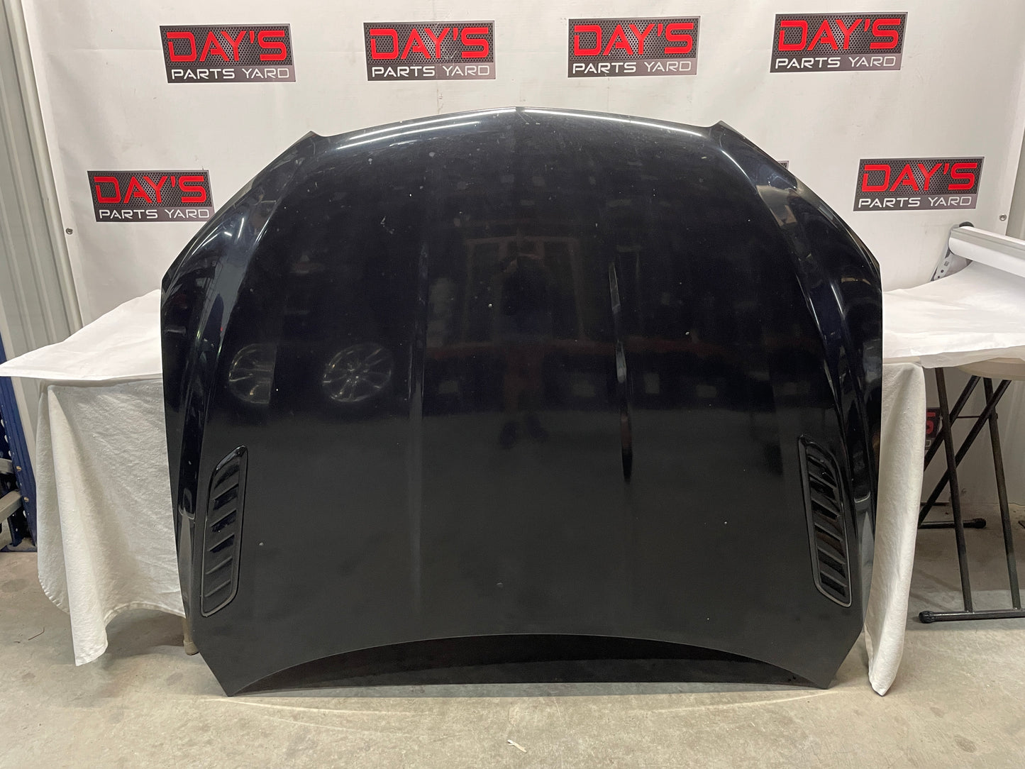 2016 Chevy SS Sedan Hood Assembly Black OEM - Day's Parts Yard