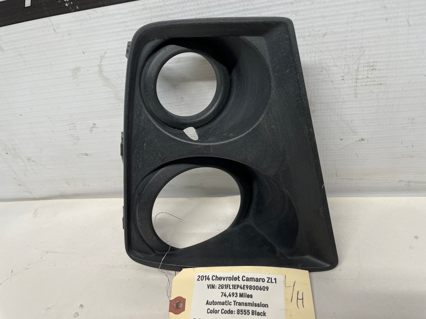 2014 Chevy Camaro ZL1 RH Passenger Fog Light Bezel OEM - Day's Parts Yard