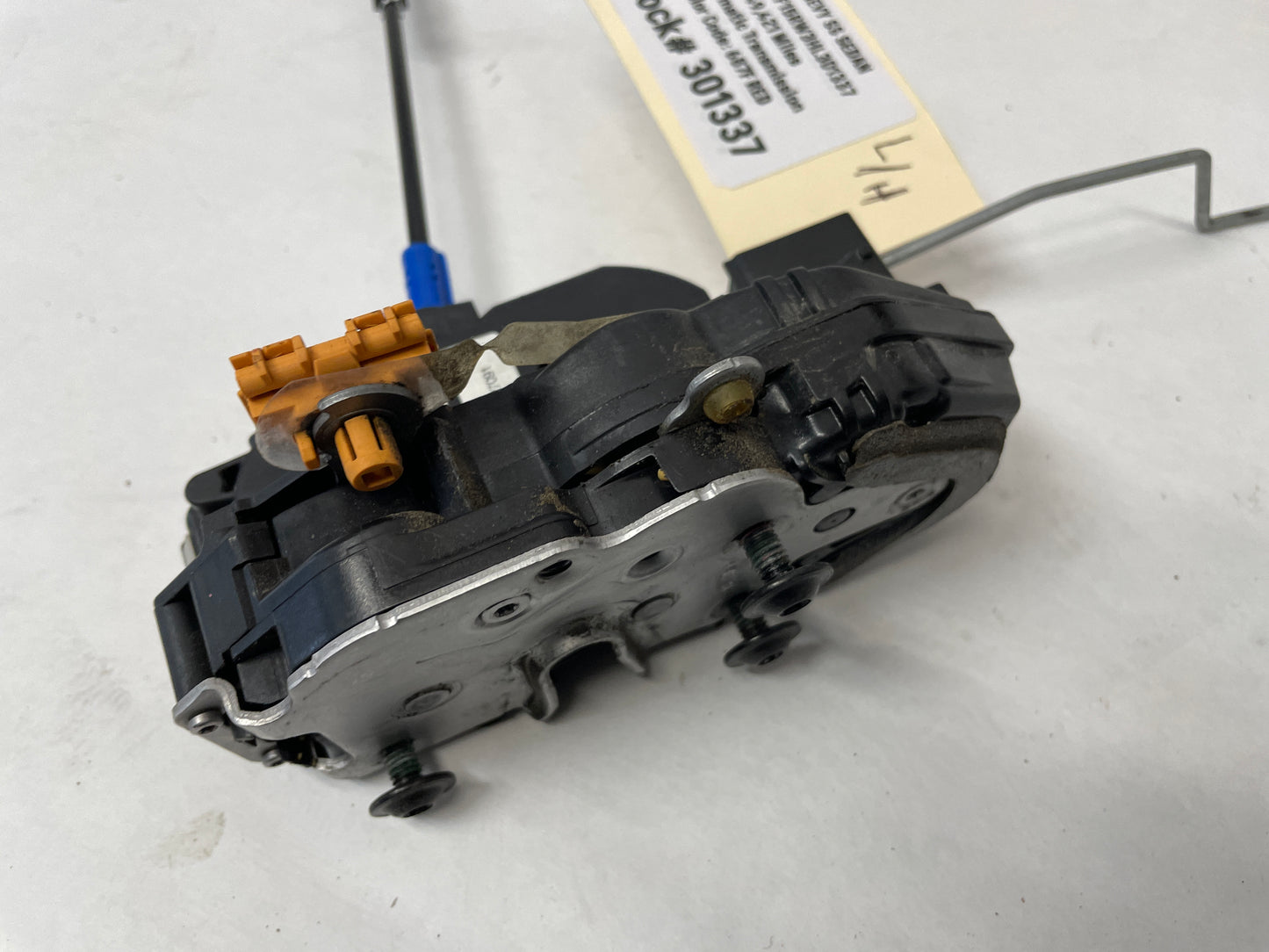 2017 Chevy SS Sedan LH Driver Front Door Lock Actuator OEM - Day's Parts Yard
