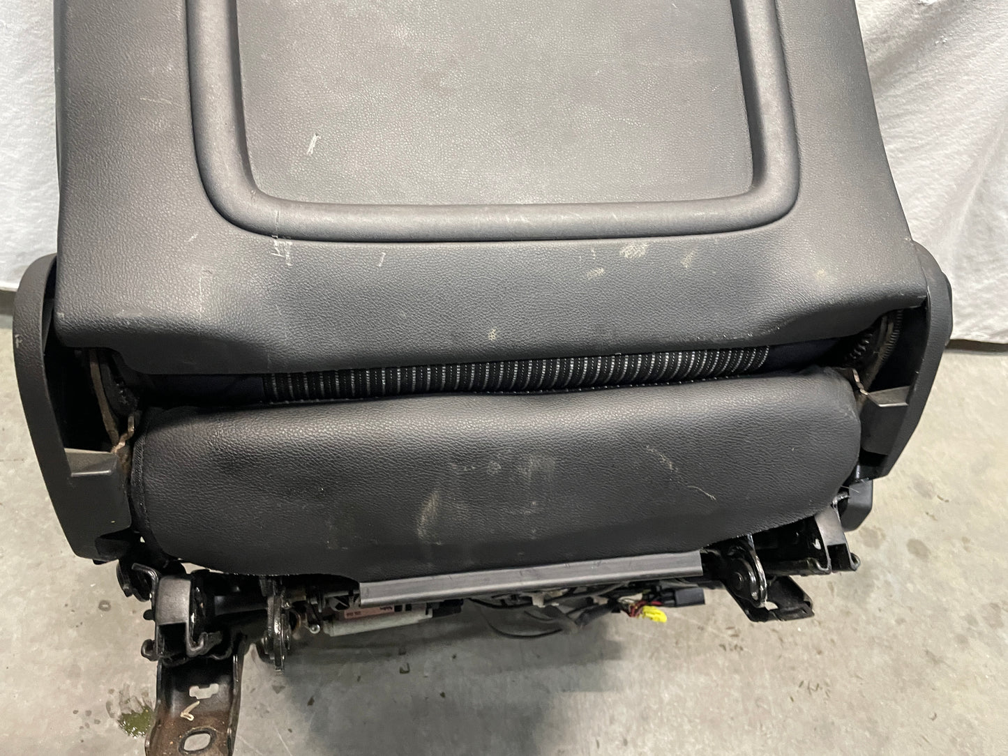 2013 Chevy Caprice Seats Fronts and Rears OEM LOCAL PICK UP - Day's Parts Yard