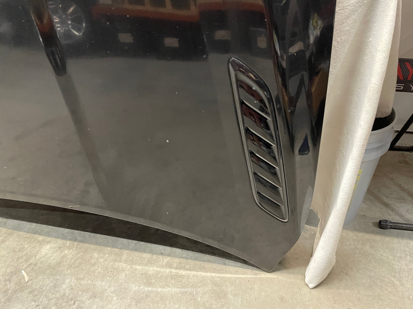 2016 Chevy SS Sedan Hood Assembly Black OEM - Day's Parts Yard