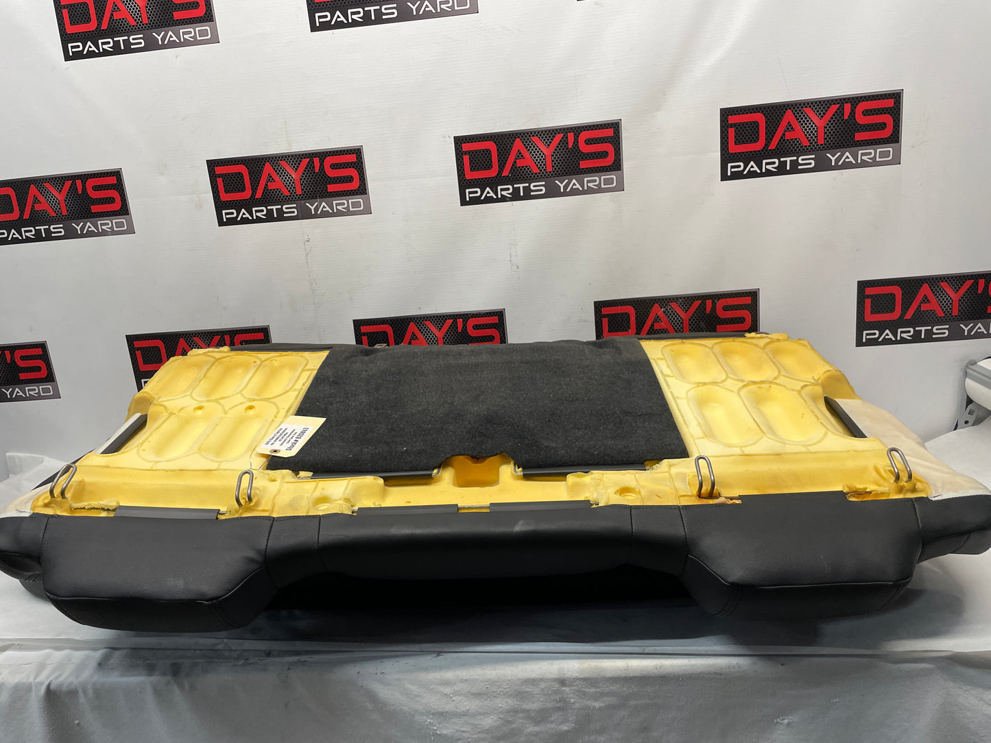 2013 Chevy Caprice Seats Fronts and Rears OEM LOCAL PICK UP - Day's Parts Yard