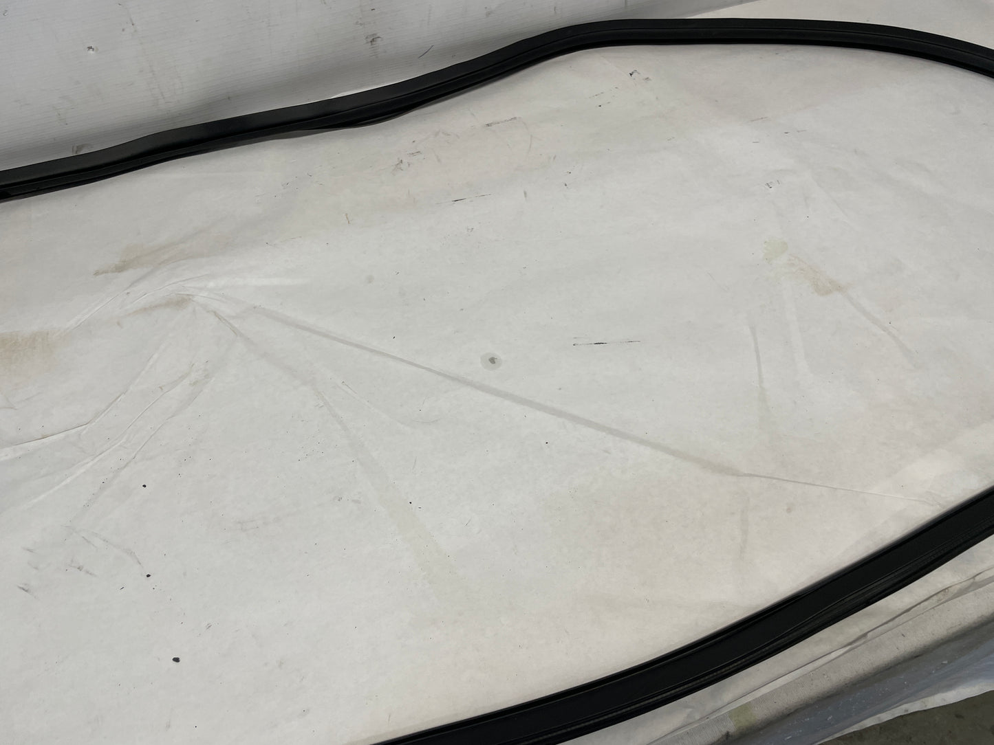2005 Pontiac GTO RH Passenger Door Rubber Weather Strip Seal OEM - Day's Parts Yard