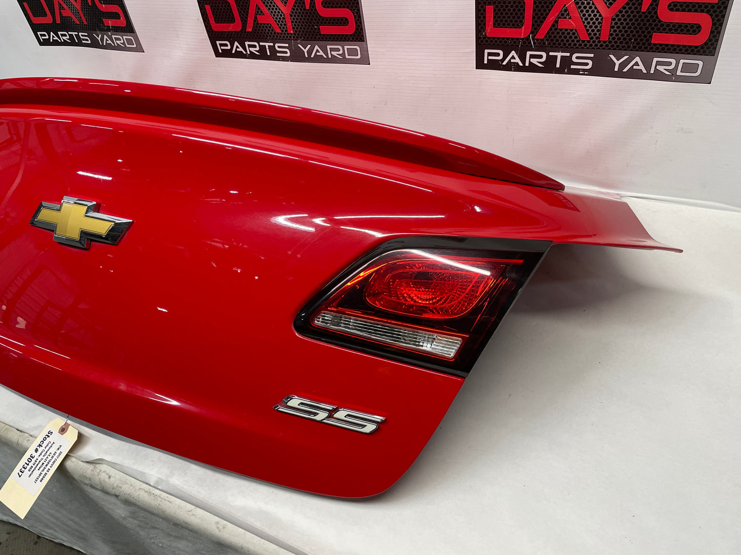 2017 Chevy SS Sedan Trunk Deck Lid w/ Spoiler OEM - Day's Parts Yard