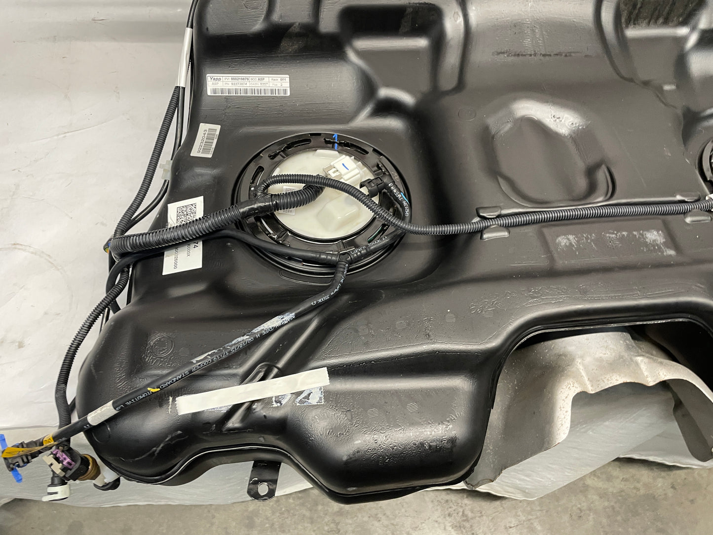 2016 Chevy SS Sedan Complete Fuel Gas Tank w/ Pumps OEM - Day's Parts Yard