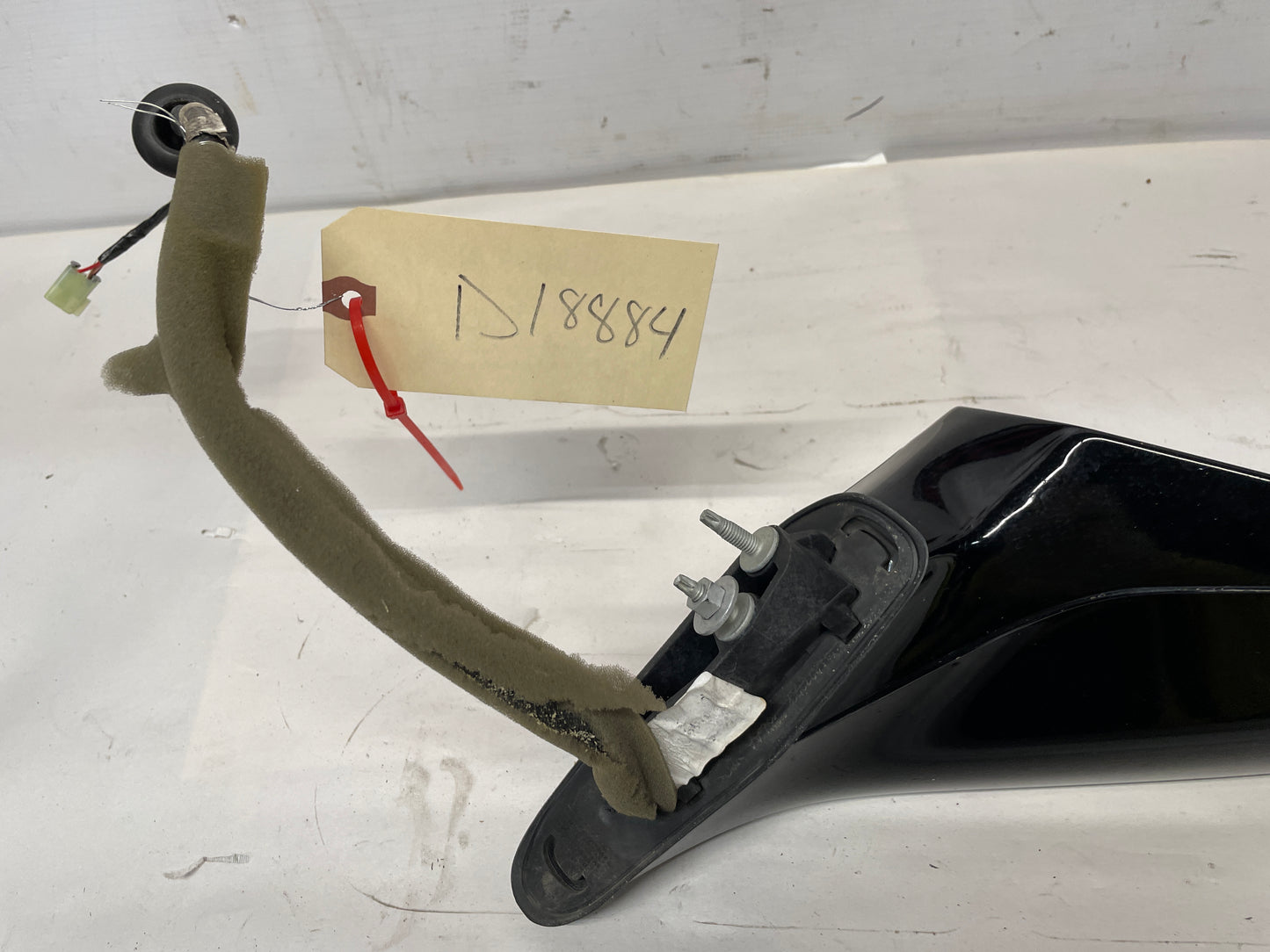 2014 Chevy Camaro ZL1 RH Passenger Exterior Heated Mirror OEM - Day's Parts Yard