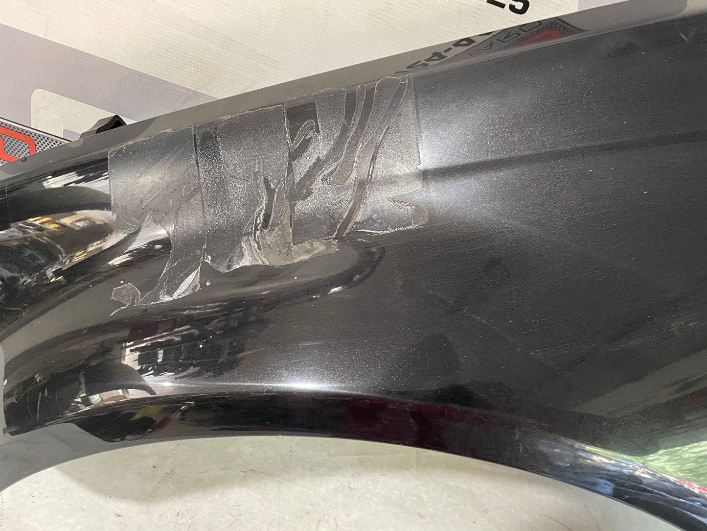 2009 Pontiac G8 GT LH Driver Fender OEM LOCAL PICK UP - Day's Parts Yard