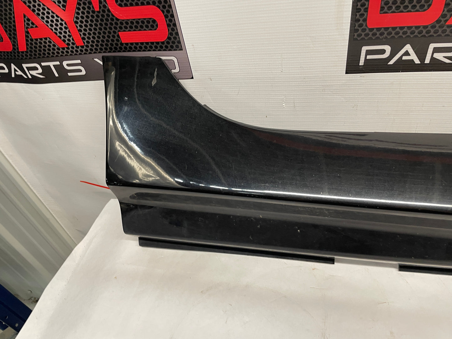 2016 Chevy SS Sedan RH Passenger Rocker Molding Side Skirt Panel Trim Black OEM - Day's Parts Yard