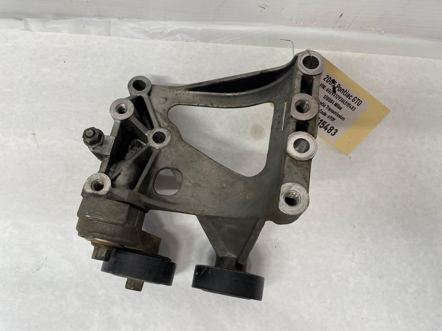 2006 Pontiac GTO AC A/C Air Conditioner Compressor Bracket OEM - Day's Parts Yard