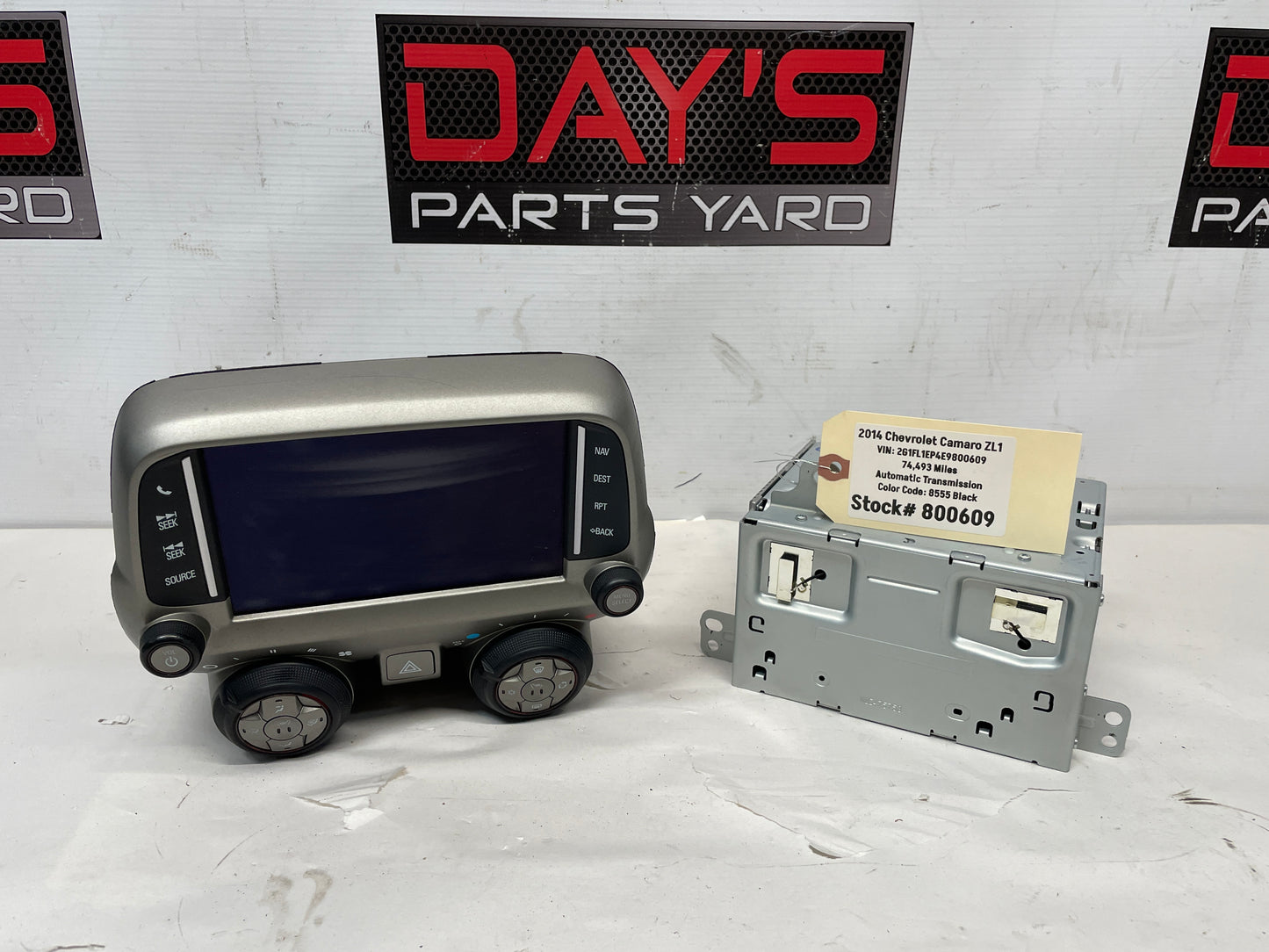 2014 Chevy Camaro ZL1 MyLink Touch Screen Radio Stereo Navigation Display OEM - Day's Parts Yard