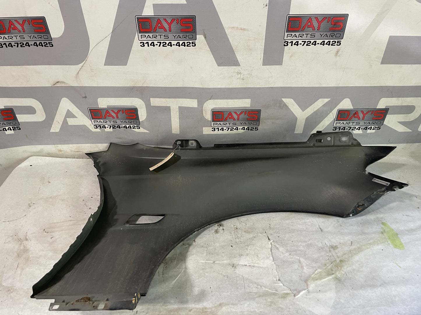 2009 Pontiac G8 GT LH Driver Fender OEM LOCAL PICK UP - Day's Parts Yard
