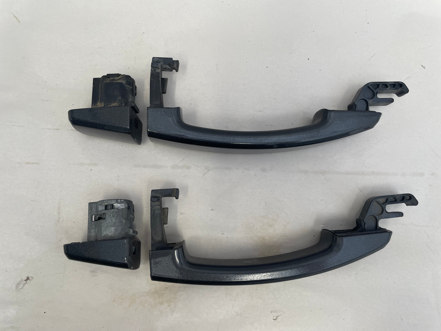 2010 Chevy Camaro SS RH & LH Exterior Door Handles OEM - Day's Parts Yard