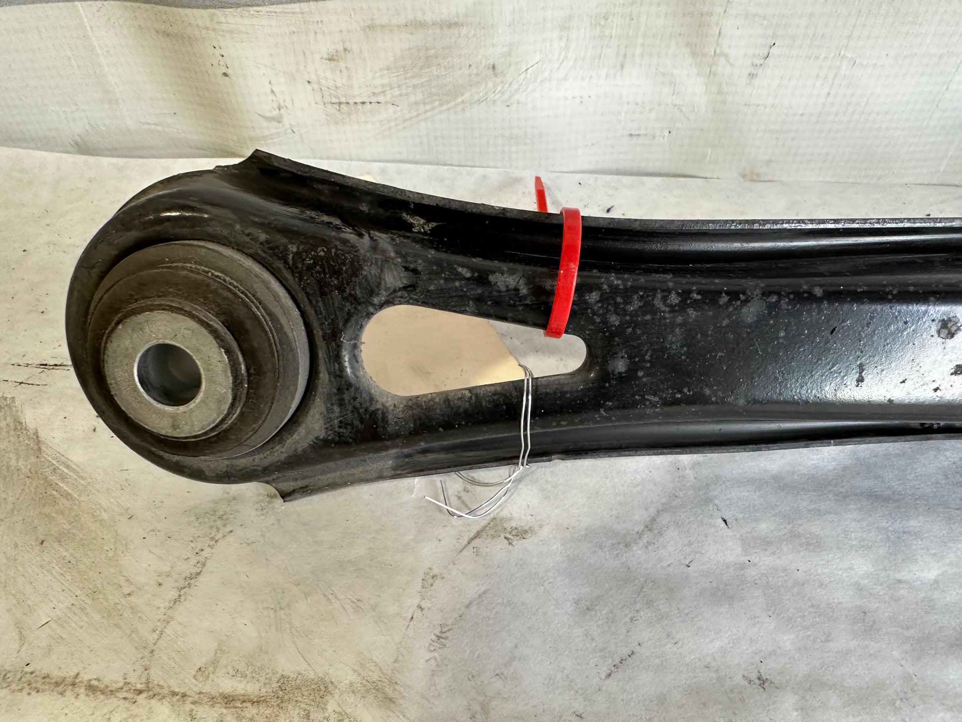 2017 Chevy Camaro ZL1 Rear RH Passenger Control Arm Adjust Link Rod OEM - Day's Parts Yard