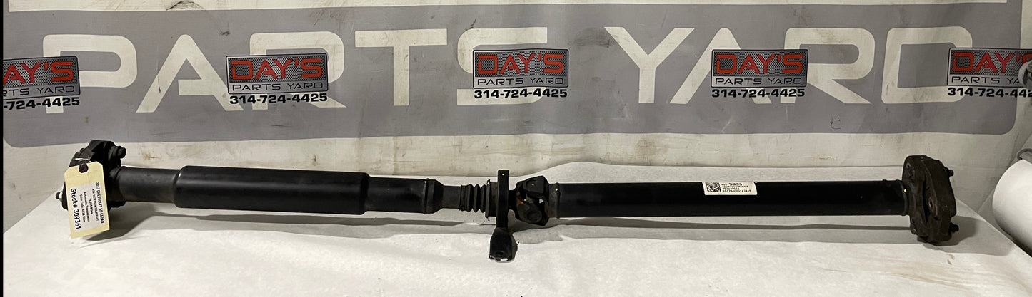 2017 Chevy SS Sedan Drive Shaft Driveshaft OEM - Day's Parts Yard