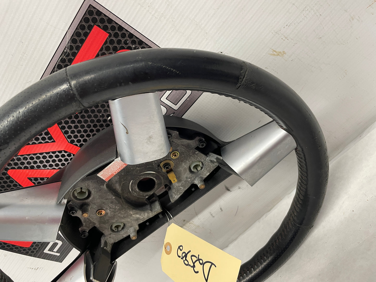 2006 Pontiac GTO Steering Wheel OEM - Day's Parts Yard