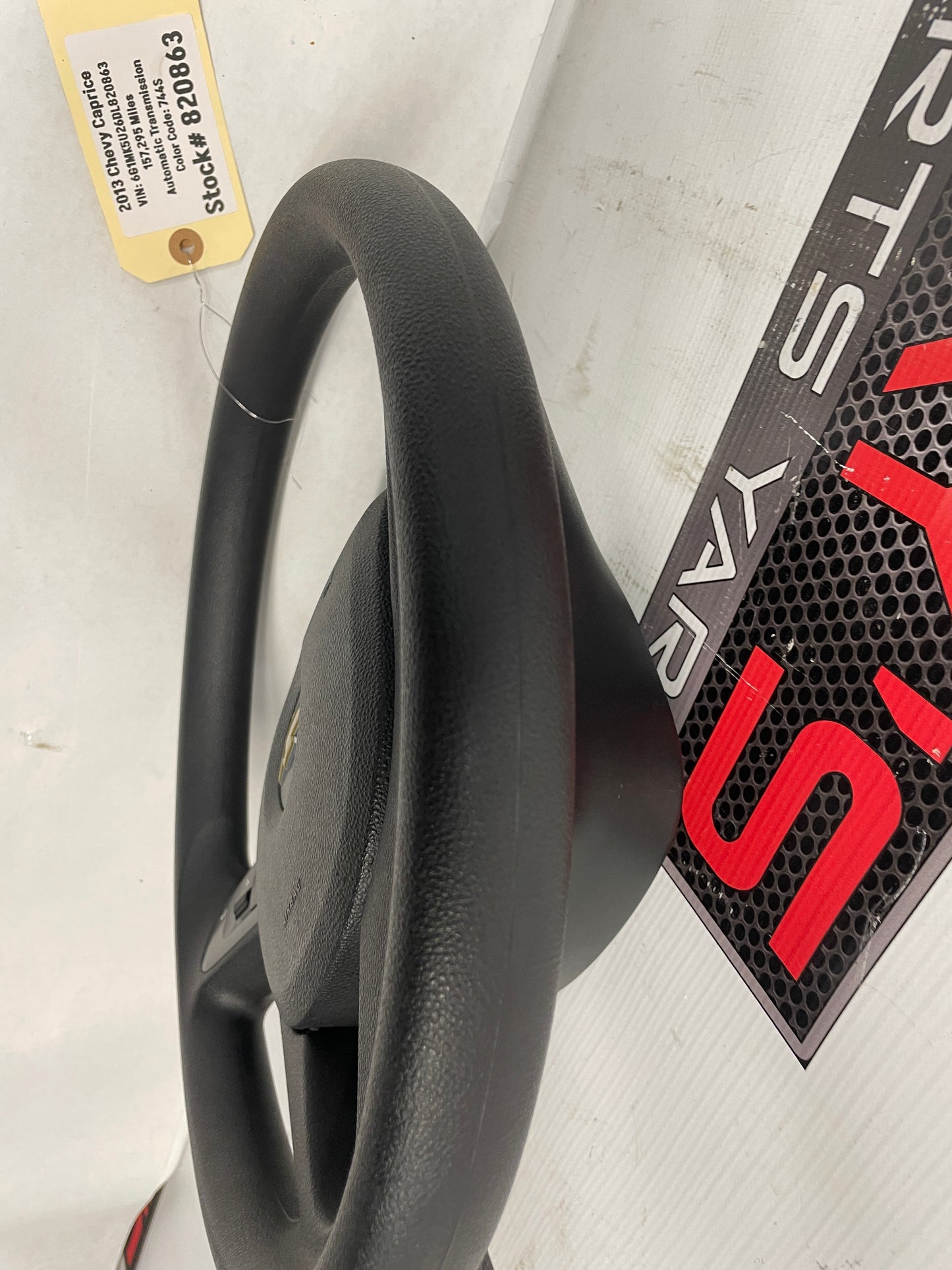 2013 Chevy Caprice Complete Steering Wheel w/ Bag OEM - Day's Parts Yard