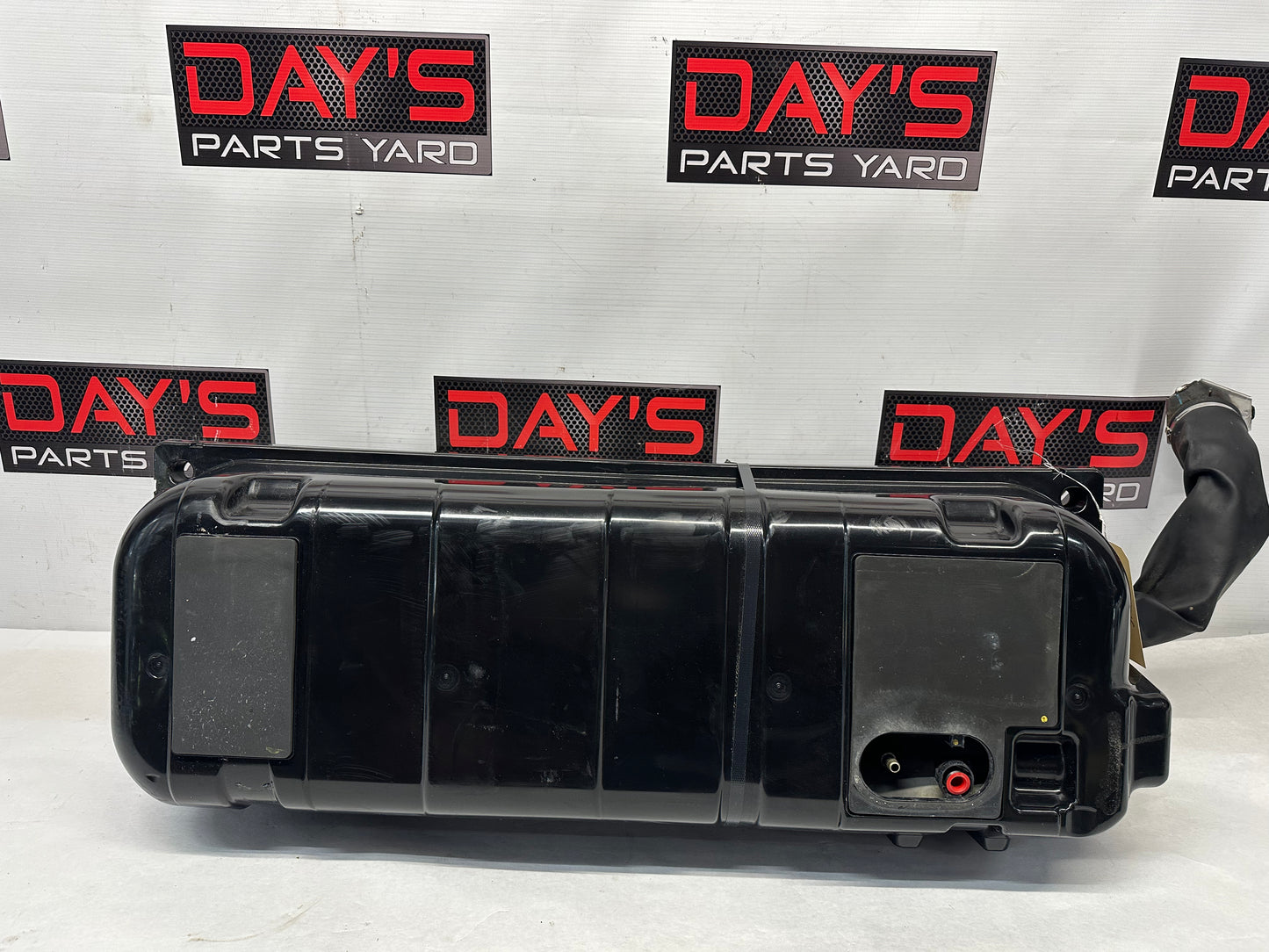 2005 Pontiac GTO Fuel Gas Tank OEM - Day's Parts Yard