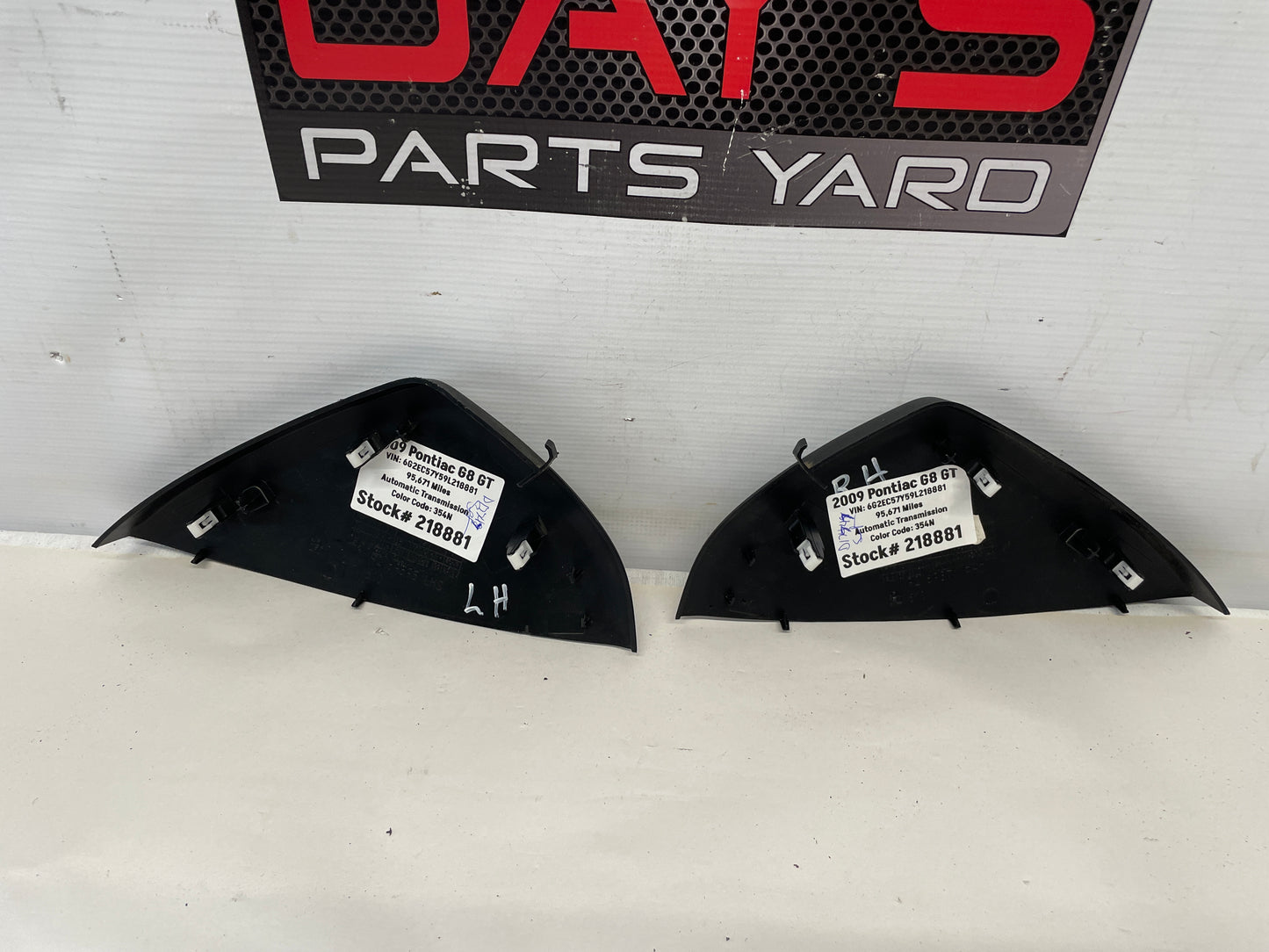 2009 Pontiac G8 RH & LH Dash Trim End Caps OEM - Day's Parts Yard