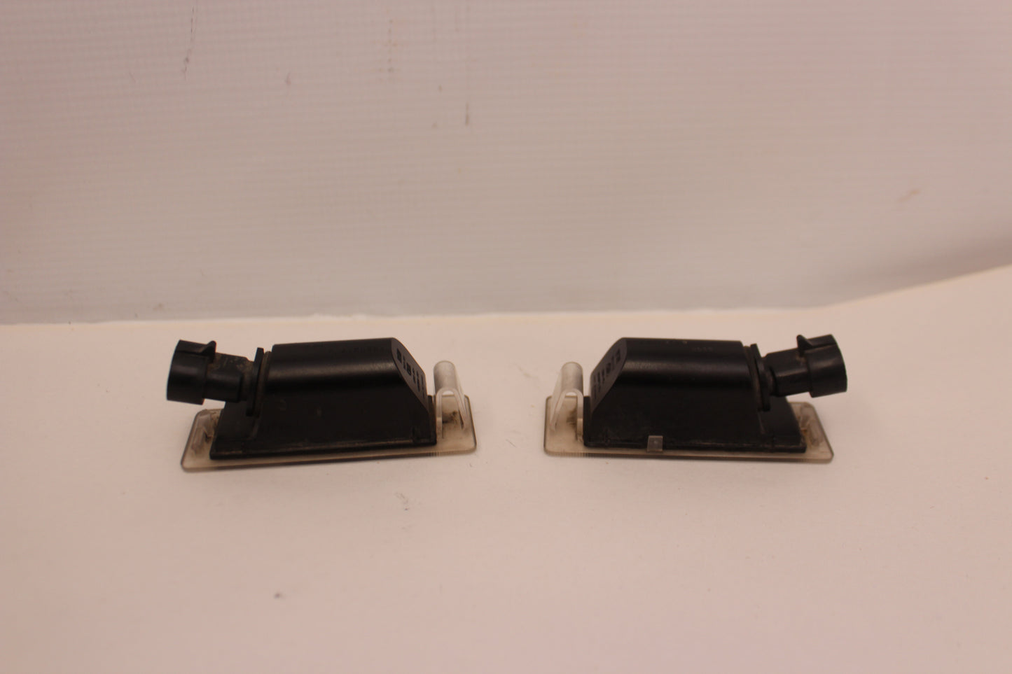 2014 Chevy SS Sedan License Plate Tag Lights OEM - Day's Parts Yard