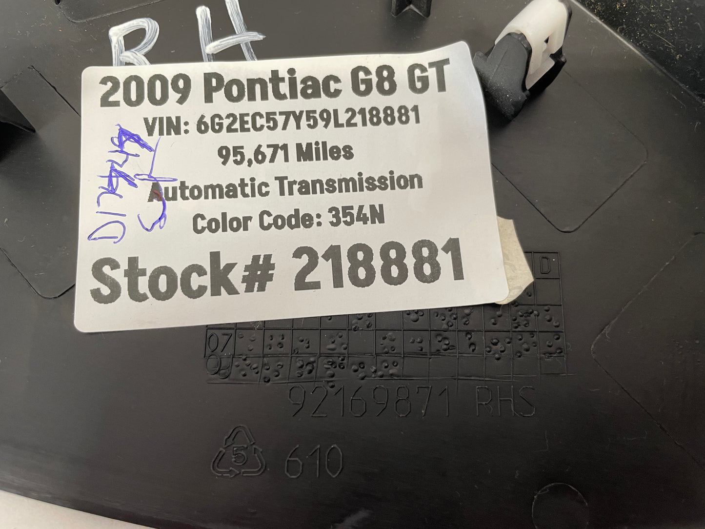 2009 Pontiac G8 RH & LH Dash Trim End Caps OEM - Day's Parts Yard