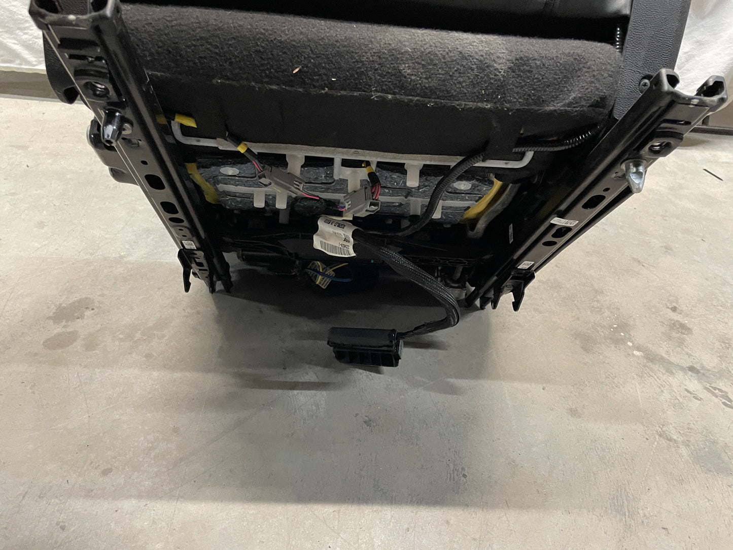 2014 Chevy Camaro ZL1 Seats Front & Rear Leather Suede Alcantara OEM - Day's Parts Yard