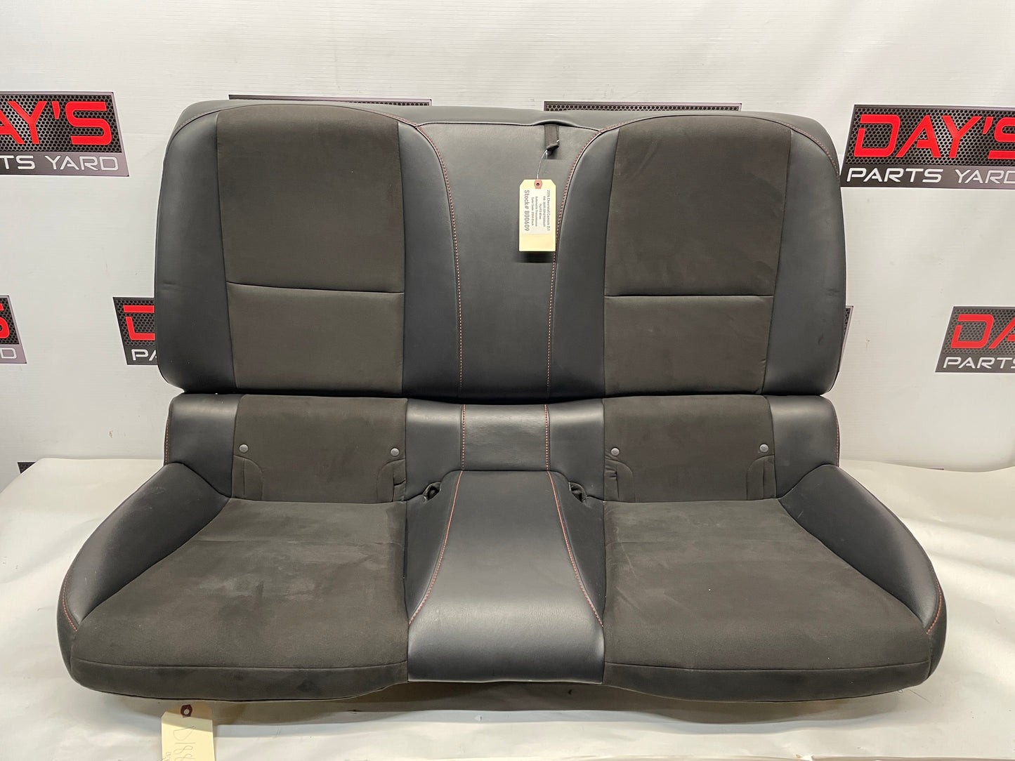 2014 Chevy Camaro ZL1 Seats Front & Rear Leather Suede Alcantara OEM - Day's Parts Yard