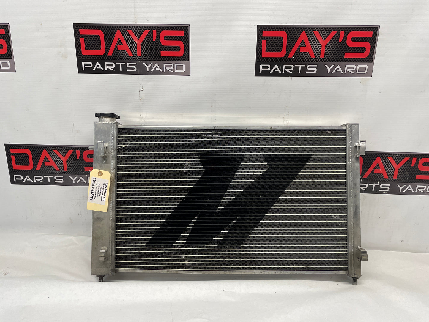 2005 Pontiac GTO Mishimoto Aluminum Radiator - Day's Parts Yard