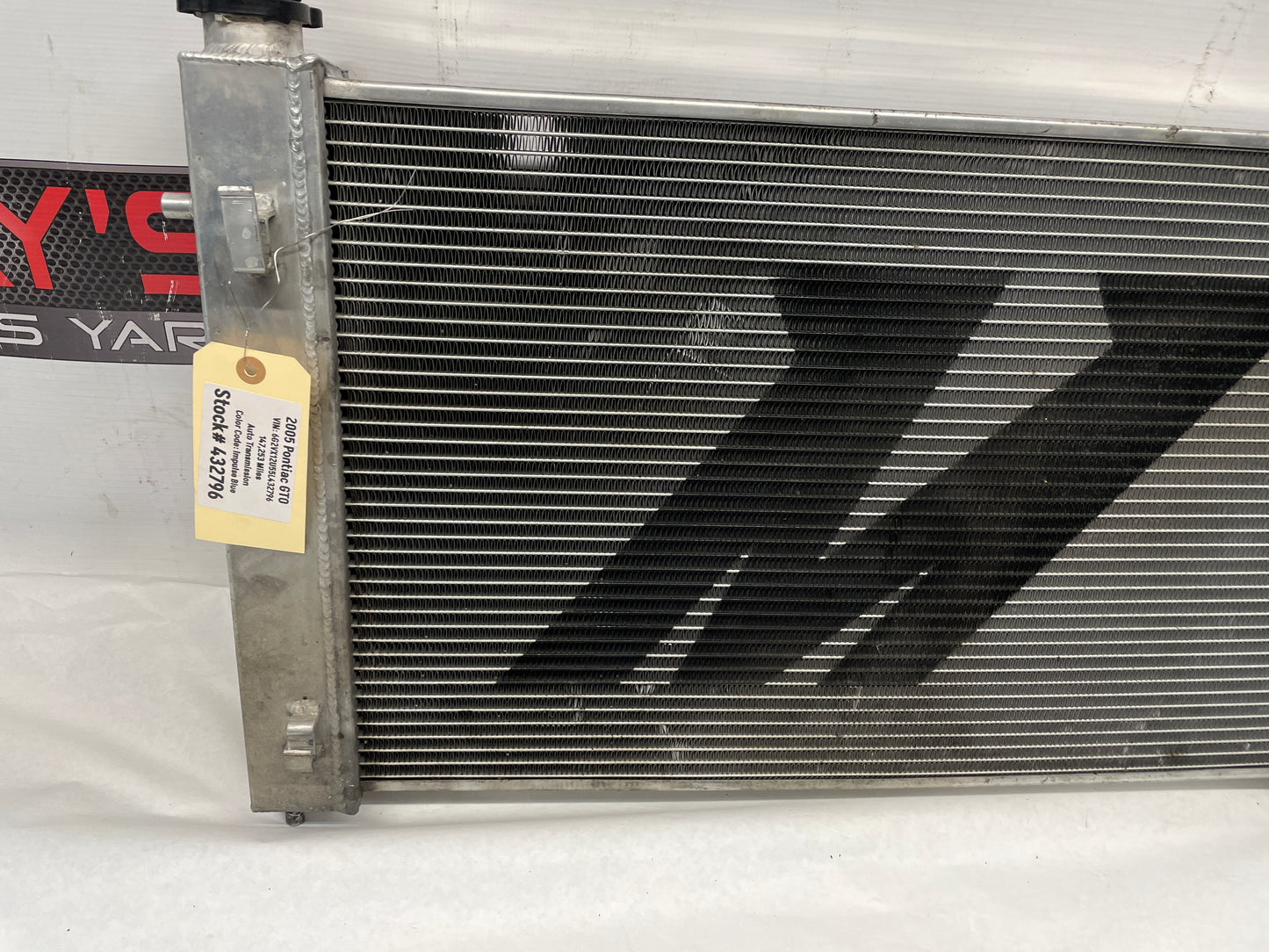 2005 Pontiac GTO Mishimoto Aluminum Radiator - Day's Parts Yard