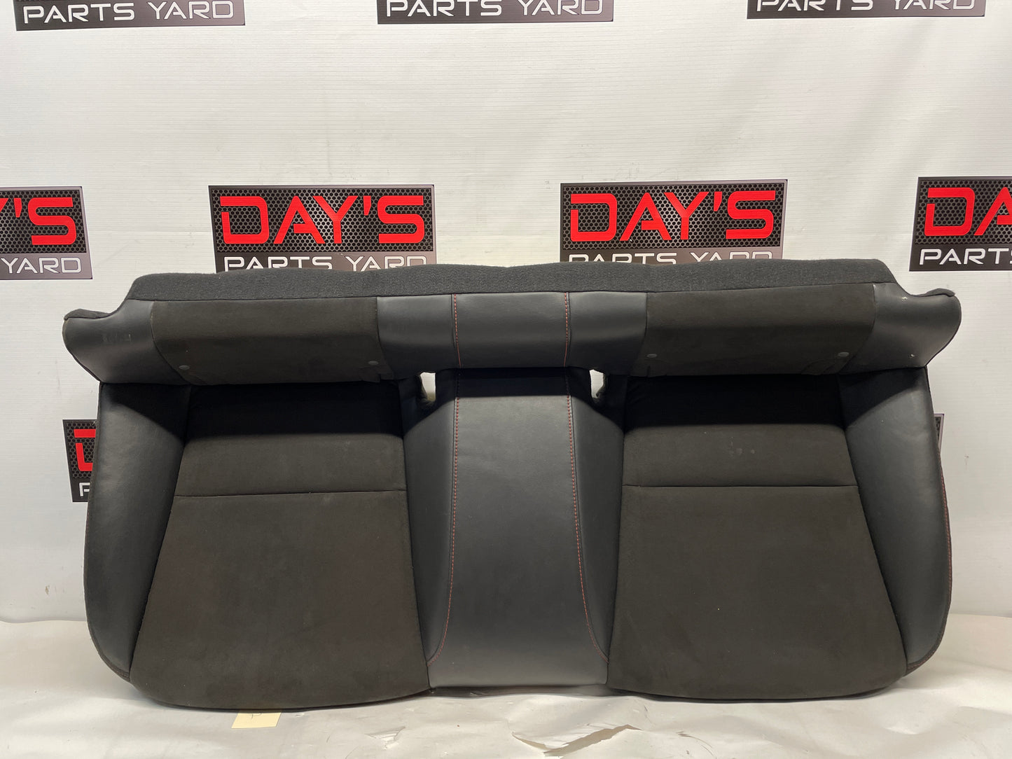 2014 Chevy Camaro ZL1 Seats Front & Rear Leather Suede Alcantara OEM - Day's Parts Yard