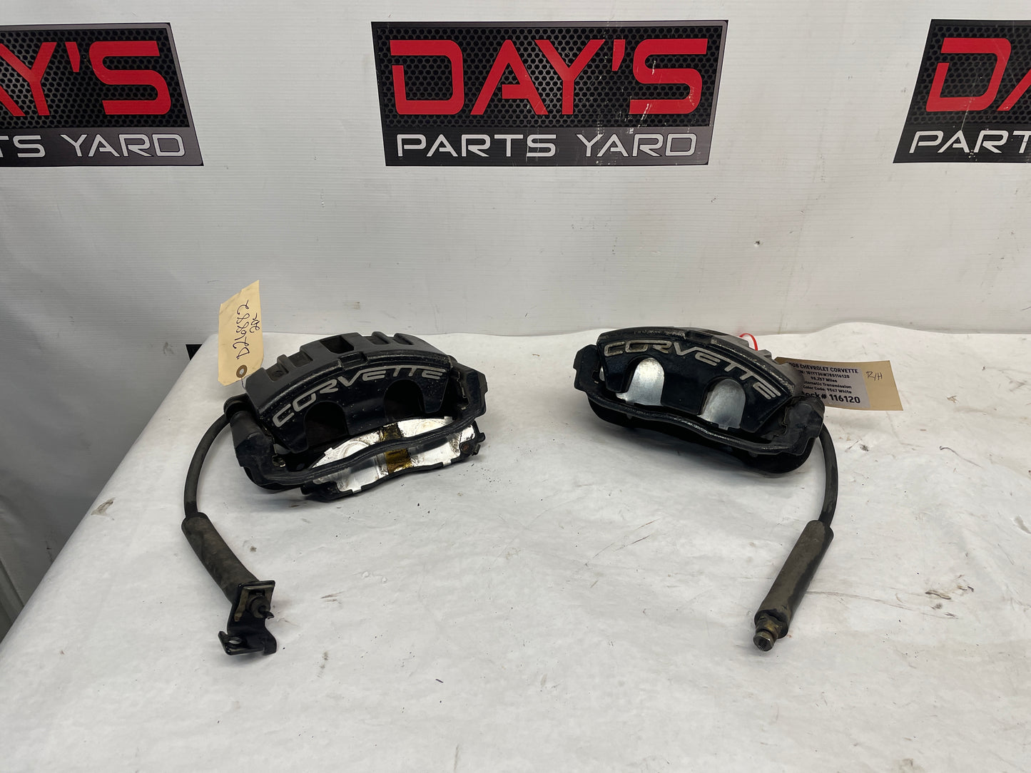 2008 Chevy C6 Corvette Brake Calipers Front RH & LH OEM