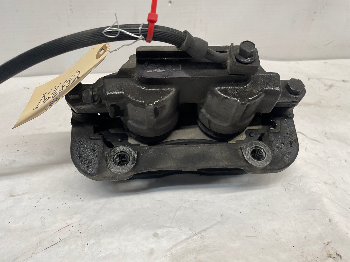 2008 Chevy C6 Corvette Brake Calipers Front RH & LH OEM