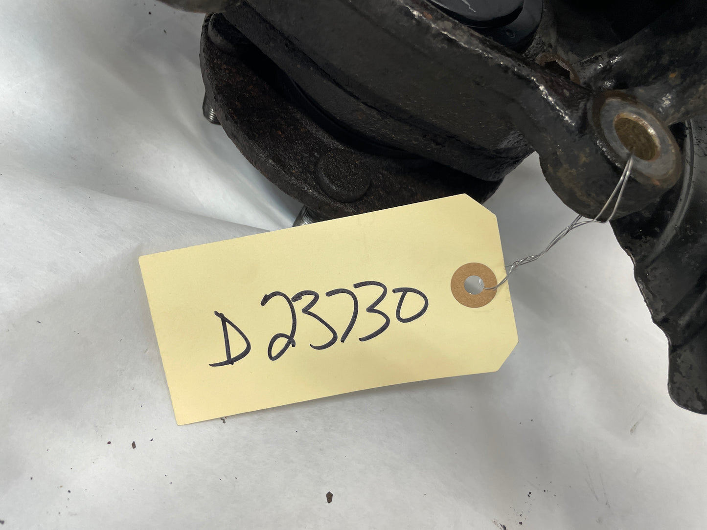 2013 Chevy Caprice LH Driver Front Suspension Spindle Hub Knuckle Control Arms OEM - Day's Parts Yard