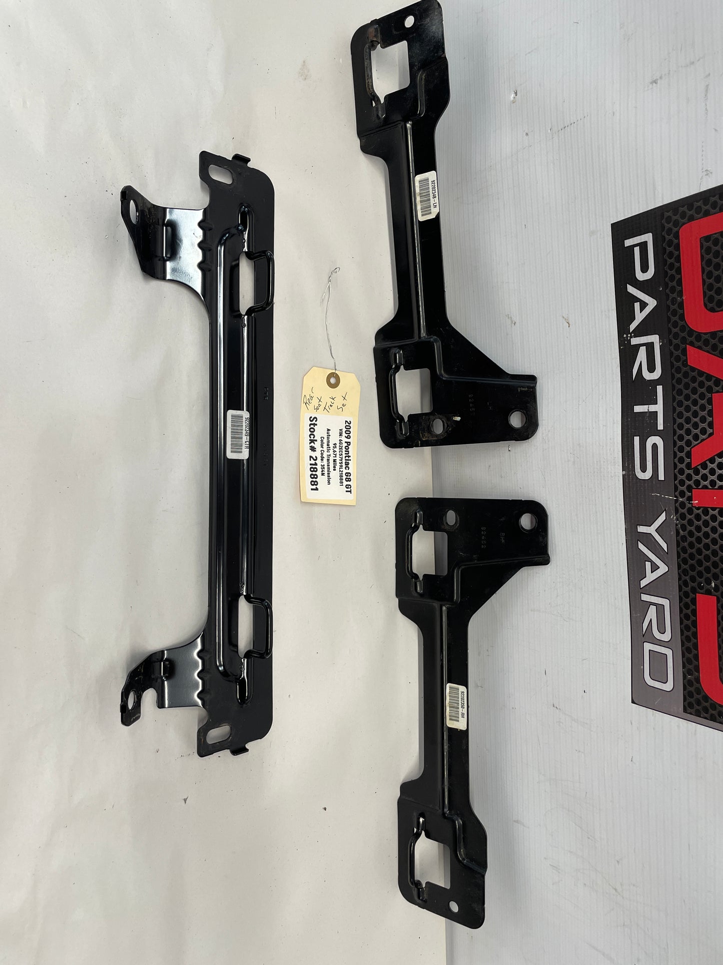 2009 Pontiac G8 GT 3PC Rear Seat Brackets OEM - Day's Parts Yard