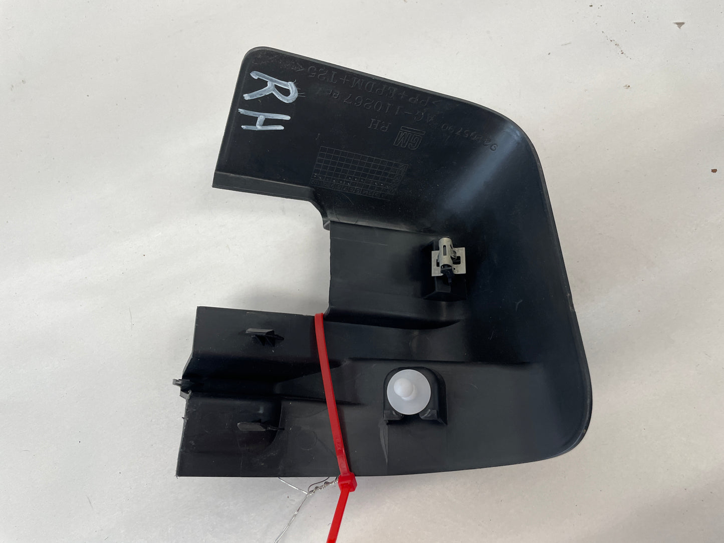 2009 Pontiac G8 GT RH Passenger Front Seat Rear Outer Track Trim Cover OEM - Day's Parts Yard