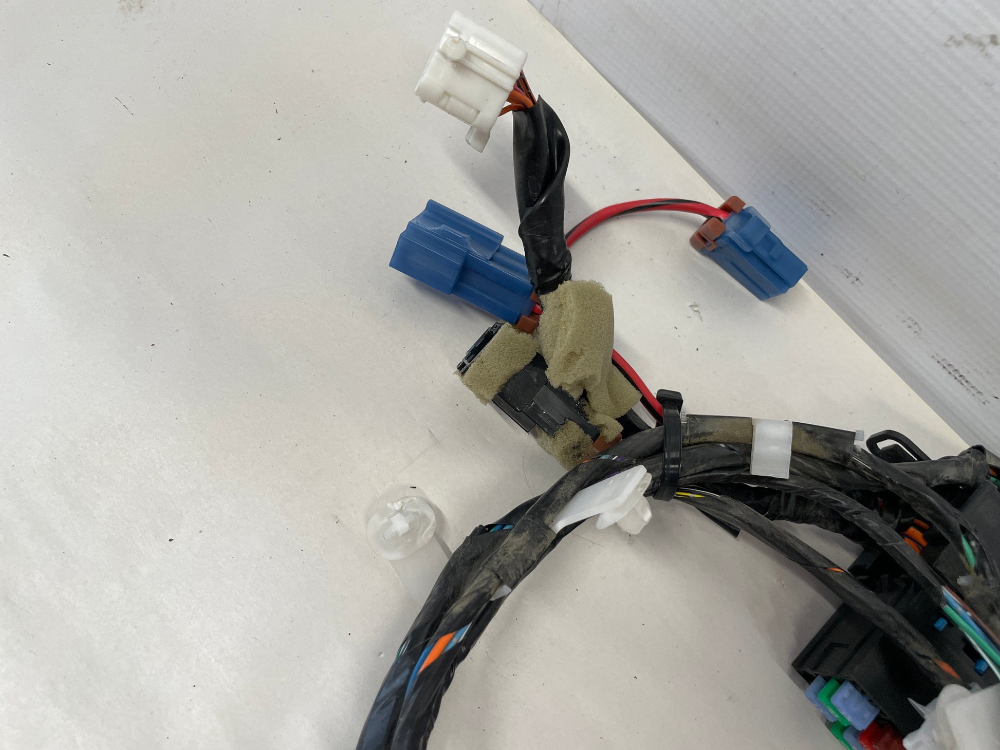 2009 Pontiac G8 GT Trunk Wire Wiring Harness OEM - Day's Parts Yard
