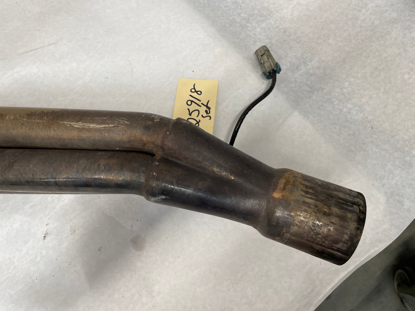 2006 Pontiac GTO Long Tube Headers OEM - Day's Parts Yard
