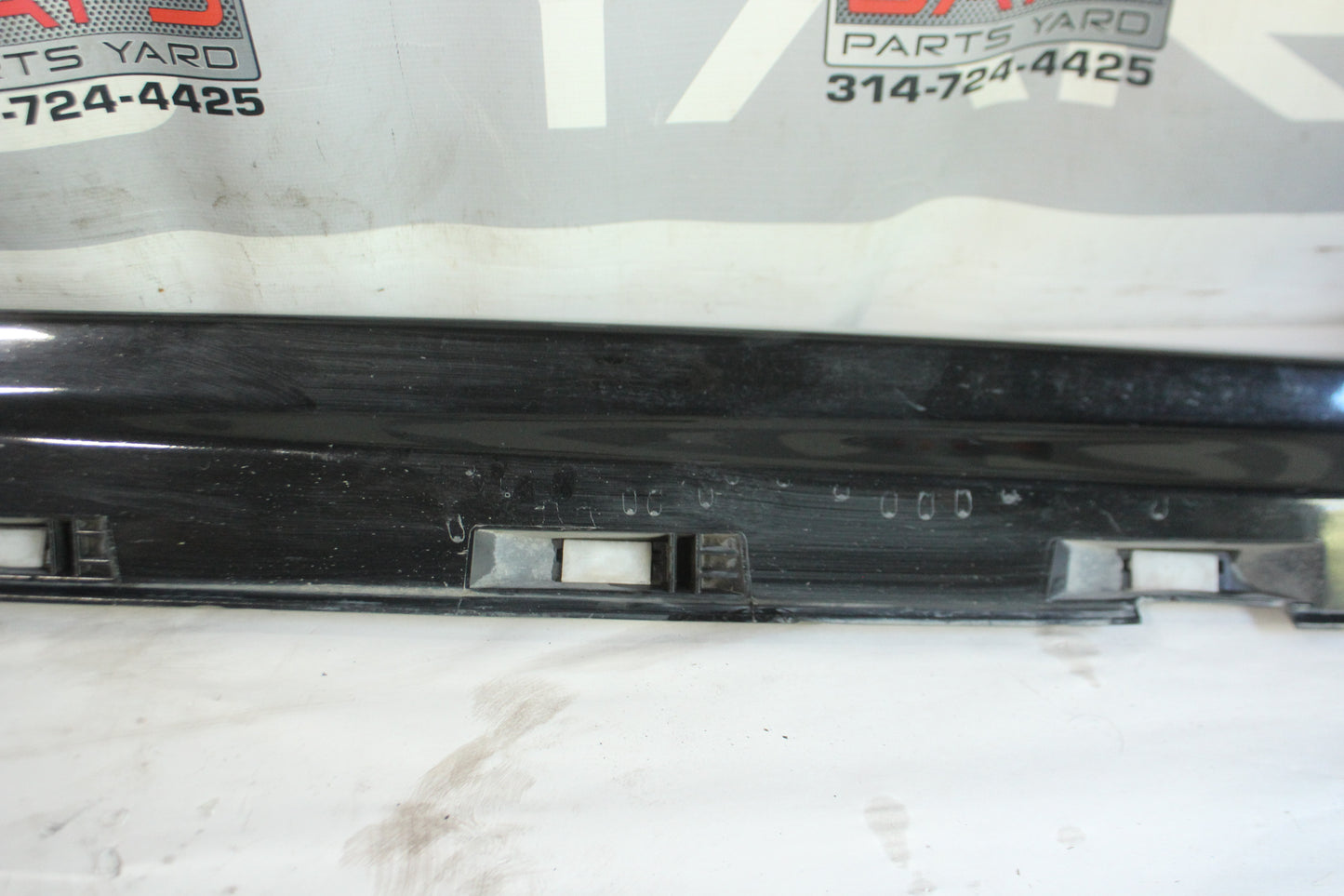2015 Chevy SS Sedan LH Driver Rocker Molding Panel Trim OEM - Day's Parts Yard
