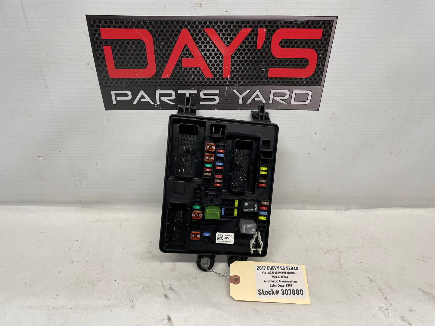 2017 Chevy SS Sedan Rear Trunk Fuse Relay Junction Box Panel OEM - Day's Parts Yard